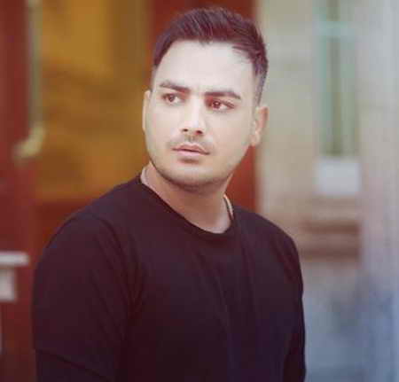 دانلود آهنگ کامران مولایی بیخیالش